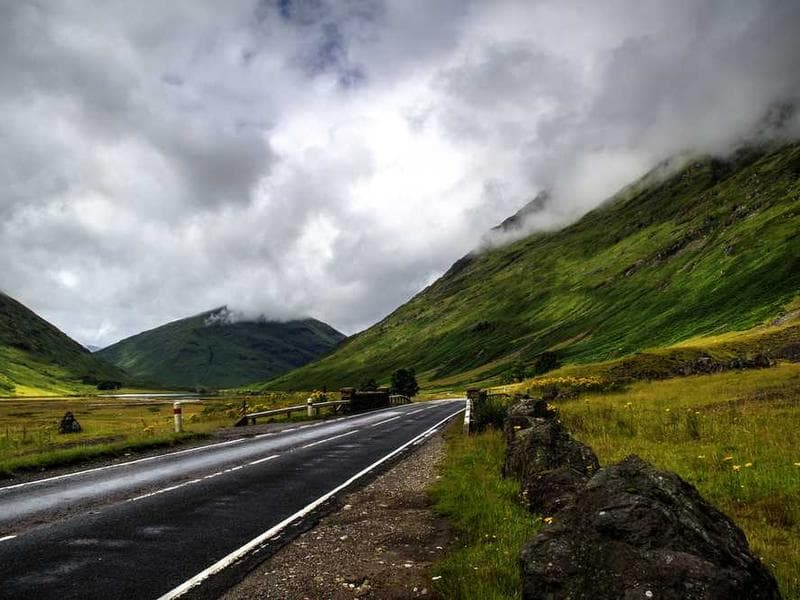 Before photo of bathroom